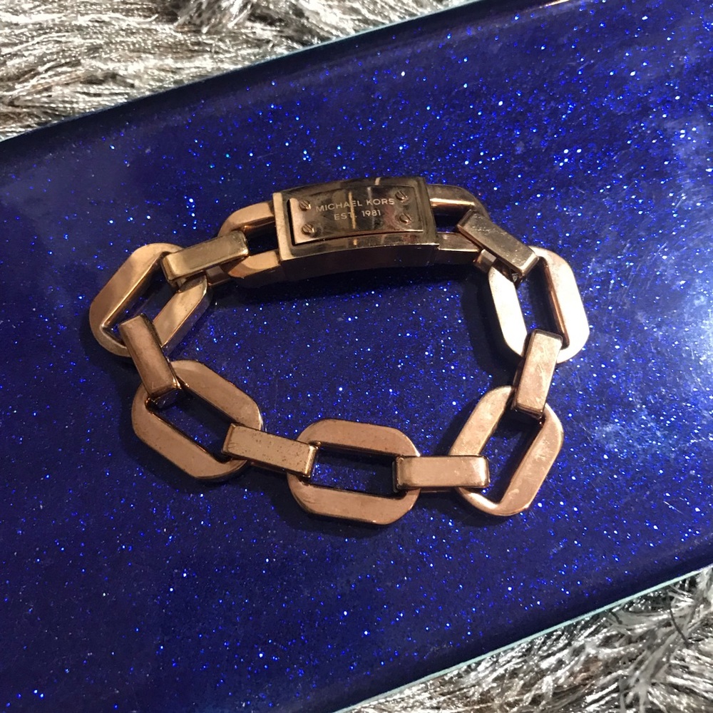 Michael Kors Rose Gold bracelet